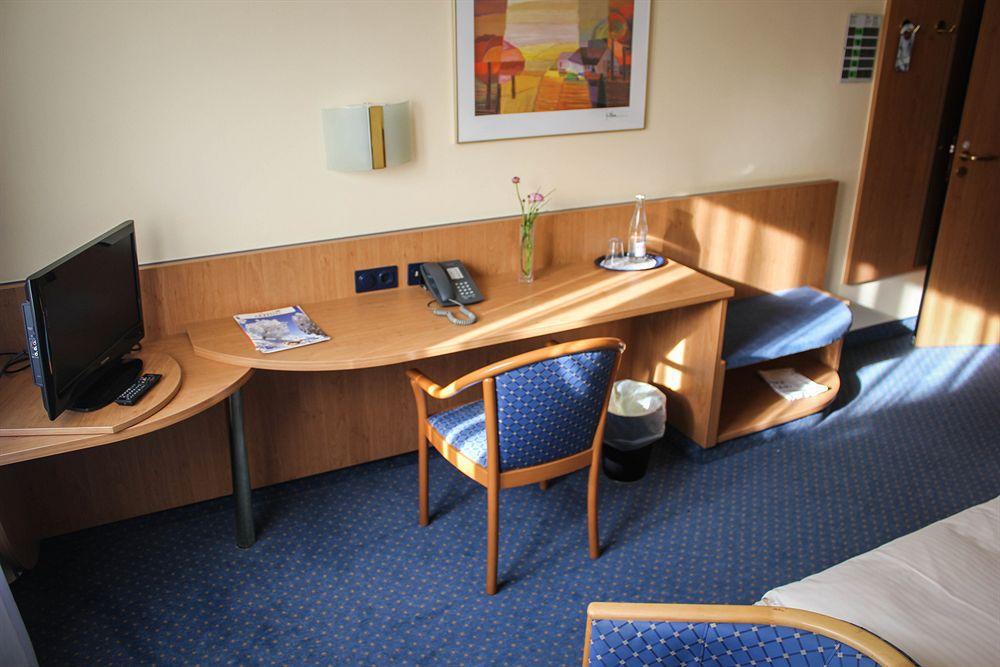 City Hotel Duesseldorf 3* Dusseldorf