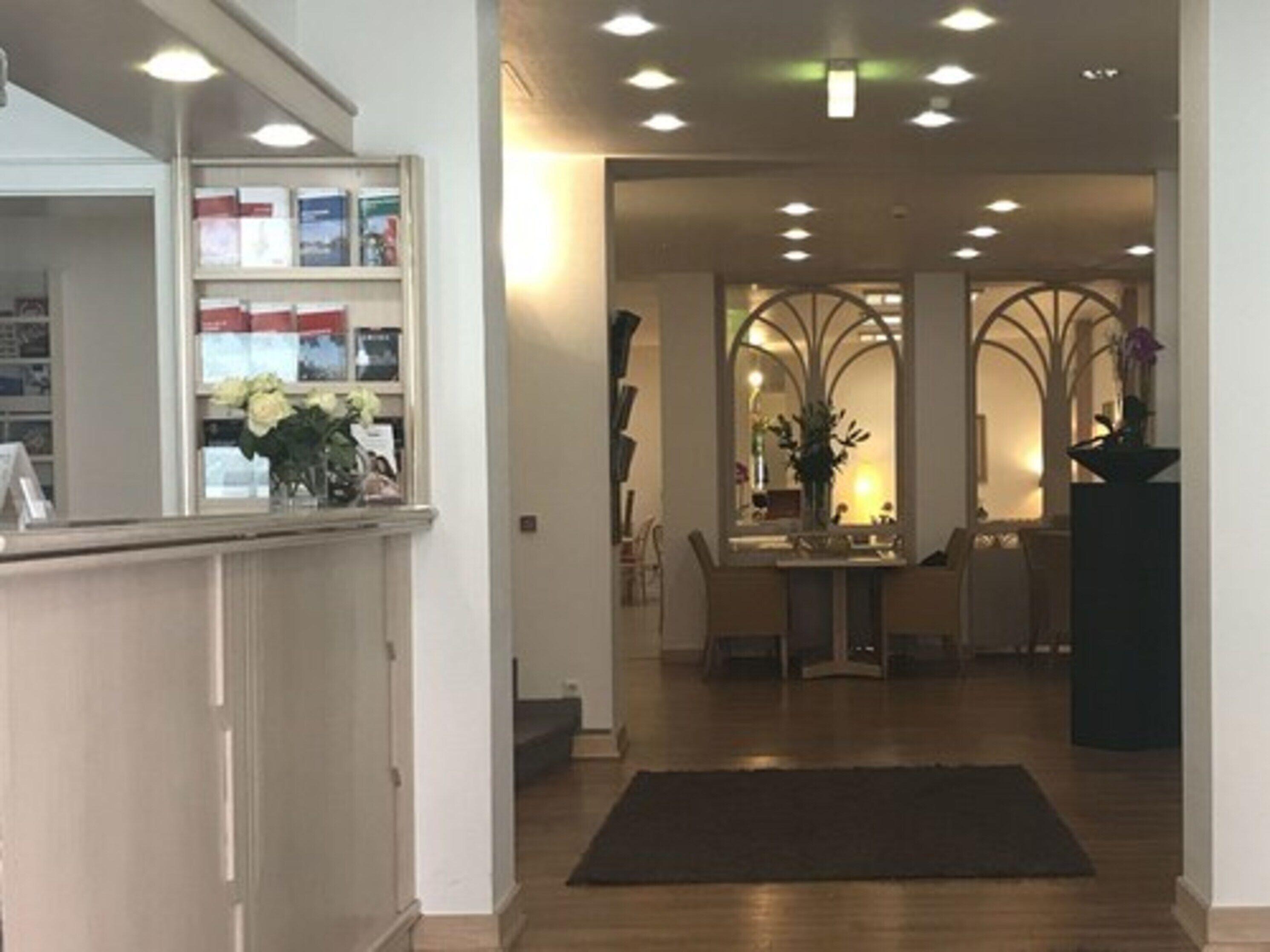 City Hotel Duesseldorf Hotel