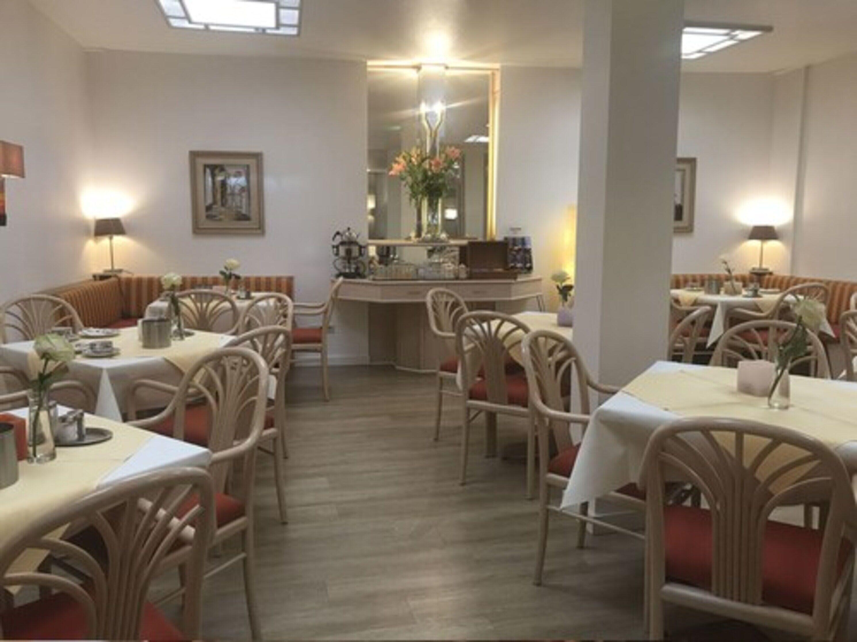 City Hotel Duesseldorf Hotel 3*