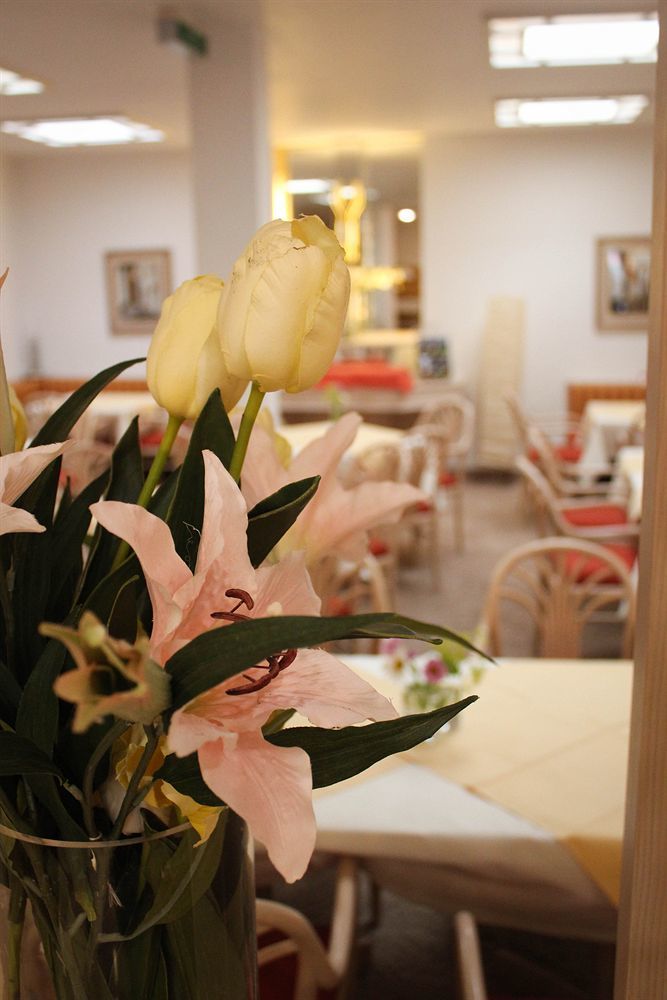 City Hotel Duesseldorf 3* Dusseldorf