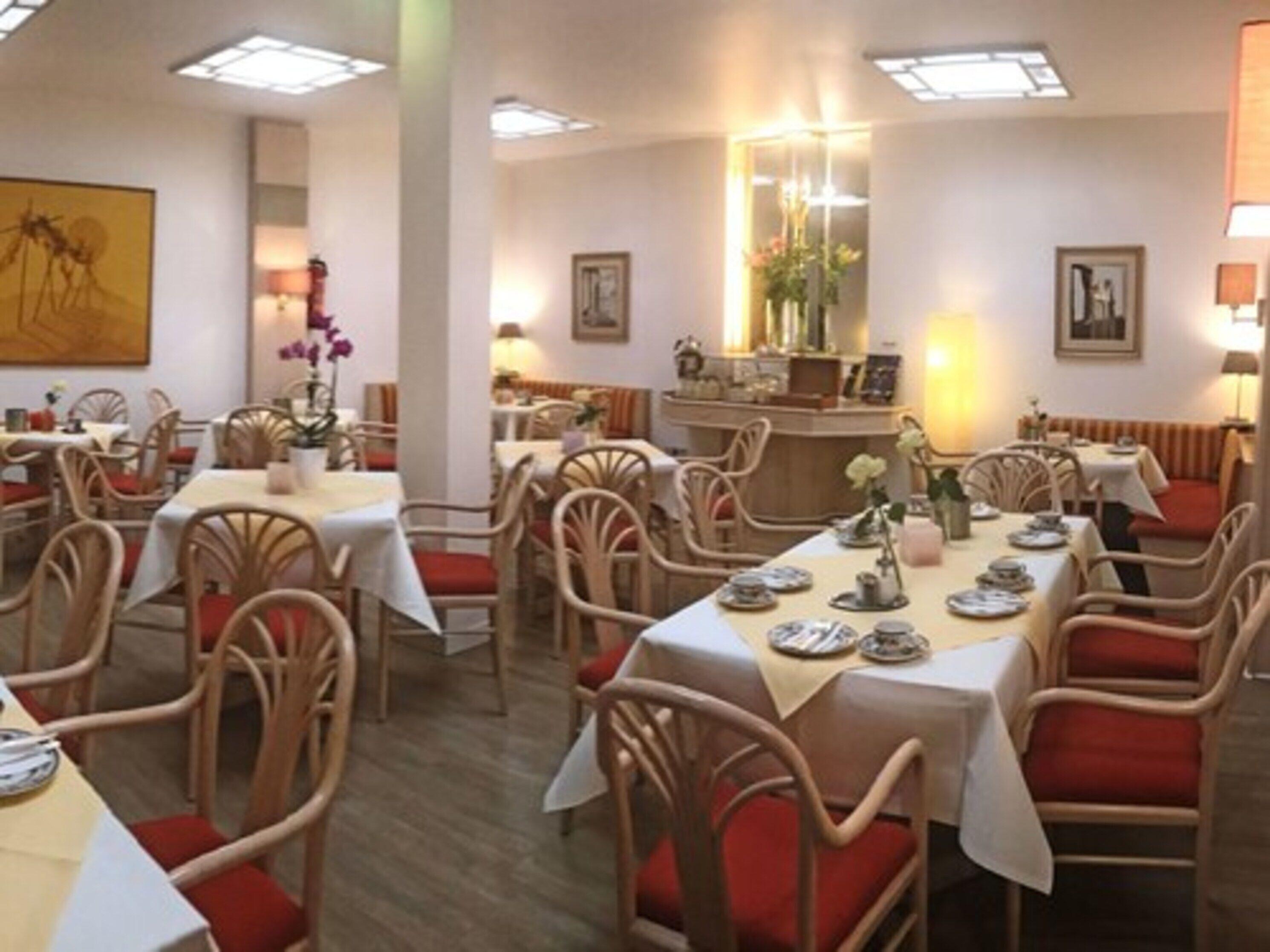 Hotel City Hotel Düsseldorf 3*